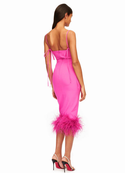 Vestido Fiona® con Plumas Fucsia