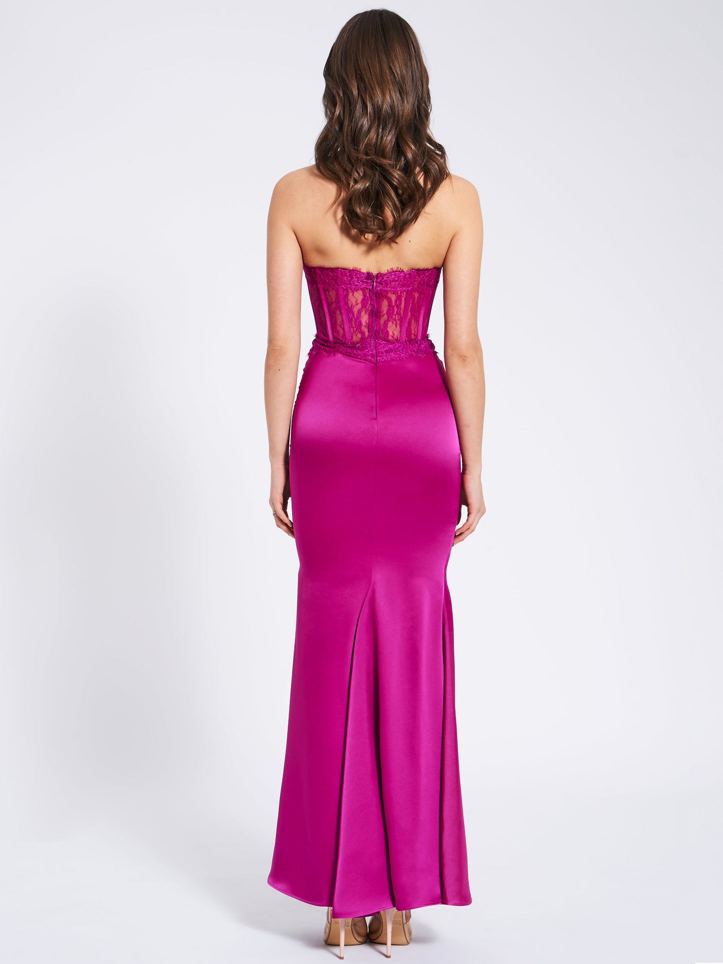 Vestido Everleigh®  Fucsia de encaje